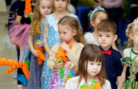 &Ocy;&lcy;&acy;&fcy; &icy; &KHcy;&ocy;&lcy;&ocy;&dcy;&ncy;&ocy;&iecy; &pcy;&rcy;&icy;&kcy;&lcy;&yucy;&chcy;&iecy;&ncy;&icy;&iecy;&period; ShowSnowStory&period;