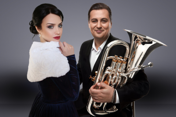 Открытие XX Зимнего суриковского фестиваля искусств. Красноярский духовой оркестр. Анастасия Лепешинская (меццо-сопрано, г. Москва), Олег Абрамов (эуфониум, г. Москва)