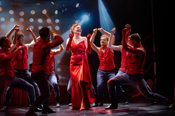 Рок-н-ролл мюзикл «Девчата»