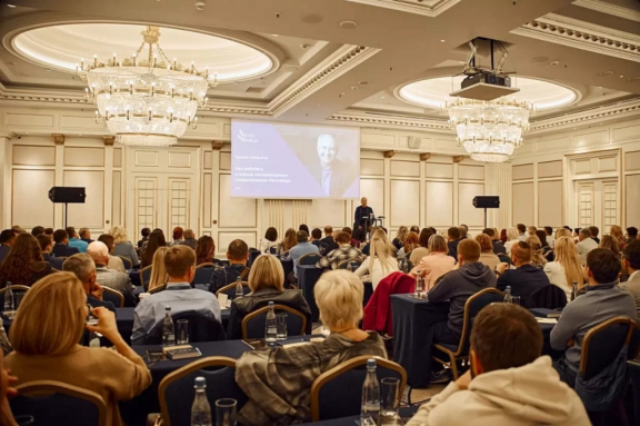 &Acy;&lcy;&iecy;&kcy;&scy;&iecy;&jcy; &Scy;&icy;&tcy;&ncy;&icy;&kcy;&ocy;&vcy;&comma; &zhcy;&icy;&vcy;&acy;&yacy; &lcy;&iecy;&kcy;&tscy;&icy;&yacy; &laquo;&Ecy;&ncy;&iecy;&rcy;&gcy;&icy;&yacy; &zhcy;&iecy;&ncy;&shchcy;&icy;&ncy;&ycy; &vcy; &scy;&ucy;&dcy;&softcy;&bcy;&iecy; &mcy;&ucy;&zhcy;&chcy;&icy;&ncy;&ycy;&raquo;