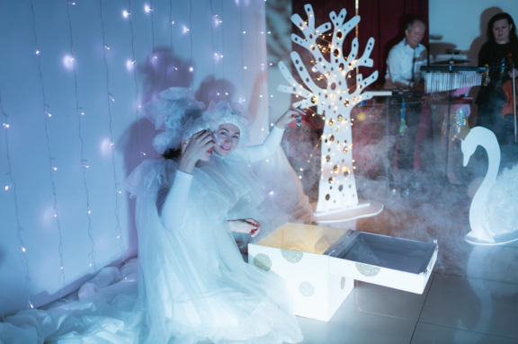 Новогодний беби-спектакль «Лебединое озеро для малышей»