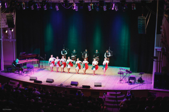 Ирландское шоу. Оркестр волынщиков City Pipes