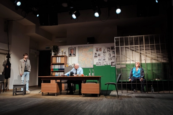 &CHcy;&iecy;&lcy;&ocy;&vcy;&iecy;&kcy; &icy;&zcy; &Pcy;&ocy;&dcy;&ocy;&lcy;&softcy;&scy;&kcy;&acy;