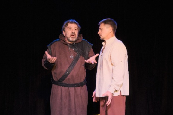 &Lcy;&ocy;&zhcy;&softcy;&excl; &Vcy; &rcy;&acy;&mcy;&kcy;&acy;&khcy; &vcy;&scy;&iecy;&rcy;&ocy;&scy;&scy;&icy;&jcy;&scy;&kcy;&ocy;&jcy; &acy;&kcy;&tscy;&icy;&icy; &laquo;&Tcy;&iecy;&acy;&tcy;&rcy;&acy;&lcy;&softcy;&ncy;&ycy;&jcy; &pcy;&ocy;&iecy;&zcy;&dcy;&raquo;