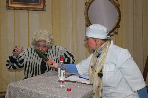 Новогодний спектакль: Раневская - «Одинокая насмешница»