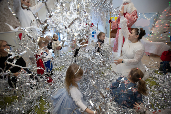 &Icy;&ncy;&tcy;&iecy;&rcy;&acy;&kcy;&tcy;&icy;&vcy;&ncy;&ycy;&jcy; &scy;&pcy;&iecy;&kcy;&tcy;&acy;&kcy;&lcy;&softcy; &laquo;&Scy;&ncy;&iecy;&zhcy;&ncy;&ycy;&jcy; &scy;&ocy;&ncy;&raquo; &icy; &pcy;&rcy;&acy;&zcy;&dcy;&ncy;&icy;&kcy; &ucy; &iocy;&lcy;&kcy;&icy; &scy; &Dcy;&iecy;&dcy;&ocy;&mcy; &Mcy;&ocy;&rcy;&ocy;&zcy;&ocy;&mcy;