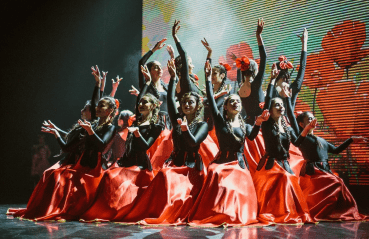 Отчетный концерт народного хореографического ансамбля "Армения"