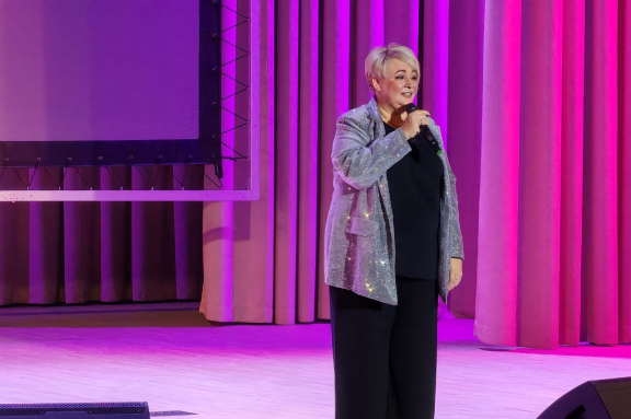 Алена Росс. Черная смородина