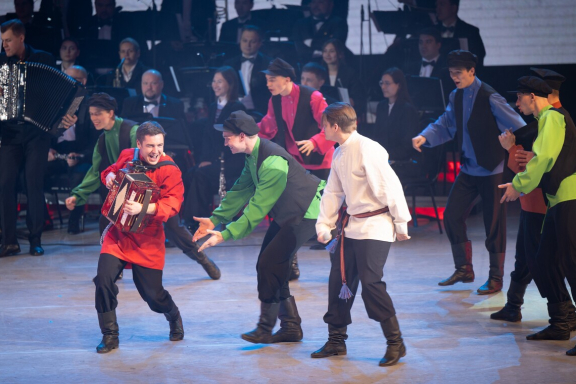 &Mcy;&ucy;&zcy;&ycy;&kcy;&acy; &mcy;&icy;&rcy;&acy;&period; &Kcy;&rcy;&acy;&scy;&ncy;&ocy;&yacy;&rcy;&scy;&kcy;&icy;&jcy; &dcy;&ucy;&khcy;&ocy;&vcy;&ocy;&jcy; &ocy;&rcy;&kcy;&iecy;&scy;&tcy;&rcy;&comma; &Acy;&ncy;&scy;&acy;&mcy;&bcy;&lcy;&softcy; &tcy;&acy;&ncy;&tscy;&acy; &laquo;&IEcy;&ncy;&icy;&scy;&iecy;&jcy;&scy;&kcy;&icy;&iecy; &zcy;&ocy;&rcy;&icy;&raquo;&comma; &Acy;&ncy;&scy;&acy;&mcy;&bcy;&lcy;&softcy; &ncy;&acy;&rcy;&ocy;&dcy;&ncy;&ocy;&jcy; &pcy;&iecy;&scy;&ncy;&icy; &laquo;&Kcy;&rcy;&acy;&scy;&ncy;&ycy;&jcy; &YAcy;&rcy;&raquo;