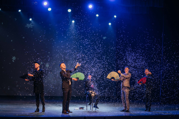 &Ncy;&ocy;&vcy;&ocy;&gcy;&ocy;&dcy;&ncy;&iecy;&iecy; &icy;&lcy;&lcy;&yucy;&zcy;&icy;&ocy;&ncy;&ncy;&ocy;&iecy; &shcy;&ocy;&ucy; &dcy;&lcy;&yacy; &vcy;&scy;&iecy;&jcy; &scy;&iecy;&mcy;&softcy;&icy;