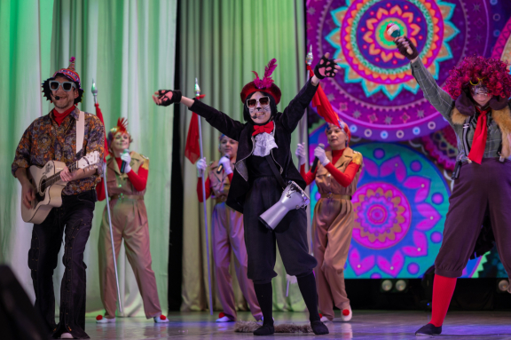 &Scy;&pcy;&iecy;&kcy;&tcy;&acy;&kcy;&lcy;&softcy; &laquo;&Bcy;&rcy;&iecy;&mcy;&iecy;&ncy;&scy;&kcy;&icy;&iecy; &mcy;&ucy;&zcy;&ycy;&kcy;&acy;&ncy;&tcy;&ycy;&raquo;