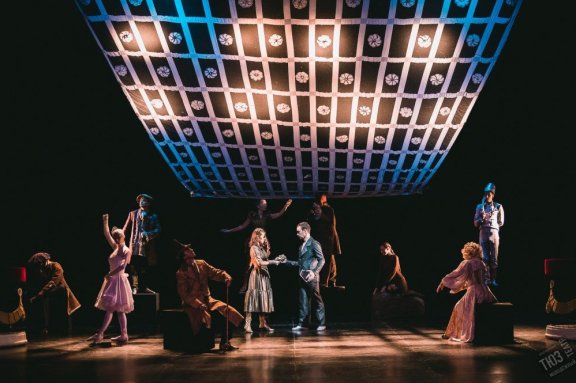 &Scy;&ncy;&iecy;&zhcy;&ncy;&acy;&yacy; &kcy;&ocy;&rcy;&ocy;&lcy;&iecy;&vcy;&acy;