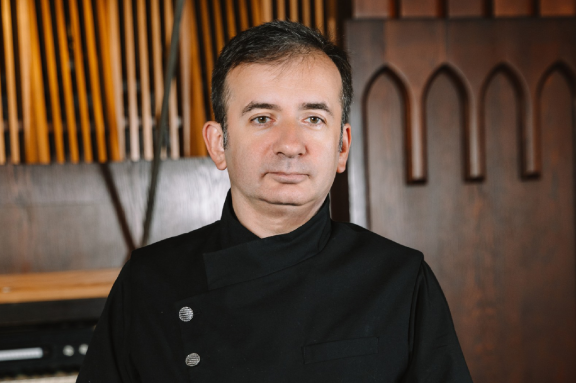 &Ocy;&rcy;&gcy;&acy;&ncy;&ncy;&ycy;&jcy; &icy;&lcy;&lcy;&yucy;&zcy;&icy;&ocy;&ncy;&period; &Dcy;&mcy;&icy;&tcy;&rcy;&icy;&jcy; &Ucy;&shcy;&acy;&kcy;&ocy;&vcy; &lpar;&ocy;&rcy;&gcy;&acy;&ncy;&comma; &Tcy;&ocy;&mcy;&scy;&kcy;&rpar;