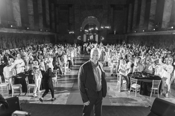 &Acy;&lcy;&iecy;&kcy;&scy;&iecy;&jcy; &Scy;&icy;&tcy;&ncy;&icy;&kcy;&ocy;&vcy;&comma; &zhcy;&icy;&vcy;&acy;&yacy; &lcy;&iecy;&kcy;&tscy;&icy;&yacy; &laquo;&Ecy;&ncy;&iecy;&rcy;&gcy;&icy;&yacy; &zhcy;&iecy;&ncy;&shchcy;&icy;&ncy;&ycy; &vcy; &scy;&ucy;&dcy;&softcy;&bcy;&iecy; &mcy;&ucy;&zhcy;&chcy;&icy;&ncy;&ycy;&raquo;