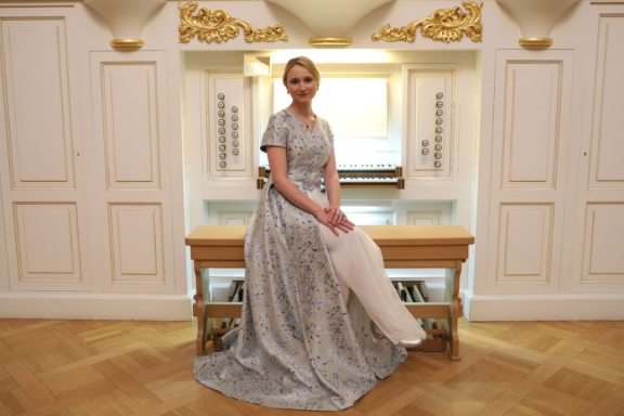 &Icy;&mcy;&yacy; &iecy;&mcy;&ucy; - &Bcy;&acy;&khcy;&period; &Icy;&rcy;&icy;&ncy;&acy; &Rcy;&ocy;&zcy;&acy;&ncy;&ocy;&vcy;&acy; &lpar;&ocy;&rcy;&gcy;&acy;&ncy;&comma; &Scy;&acy;&ncy;&kcy;&tcy;-&Pcy;&iecy;&tcy;&iecy;&rcy;&bcy;&ucy;&rcy;&gcy;&rpar;