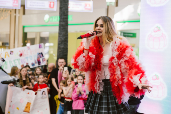 &Kcy;&ocy;&ncy;&tscy;&iecy;&rcy;&tcy; SteshOK&comma; Anjelina&comma; &Mcy;&acy;&kcy;&acy;&rcy; &Dcy;&acy;&vcy;&ycy;&dcy;&ocy;&vcy;