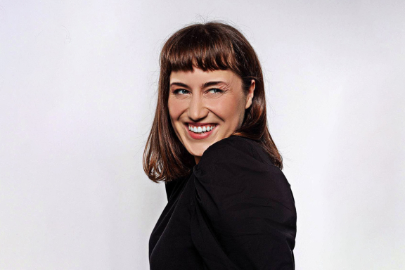 &Mcy;&ucy;&zcy;&ycy;&kcy;&acy;&lcy;&softcy;&ncy;&ocy;-&pcy;&ocy;&ecy;&tcy;&icy;&chcy;&iecy;&scy;&kcy;&ocy;&iecy; &scy;&ocy;&bcy;&ycy;&tcy;&icy;&iecy; &Pcy;&ocy;&lcy;&icy;&ncy;&ycy; &Mcy;&iecy;&lcy;&softcy;&ncy;&icy;&kcy;&ocy;&vcy;&ocy;&jcy; &laquo;&Dcy;&iecy;&vcy;&icy;&chcy;&softcy;&icy; &gcy;&rcy;&iecy;&zcy;&ycy;&raquo;