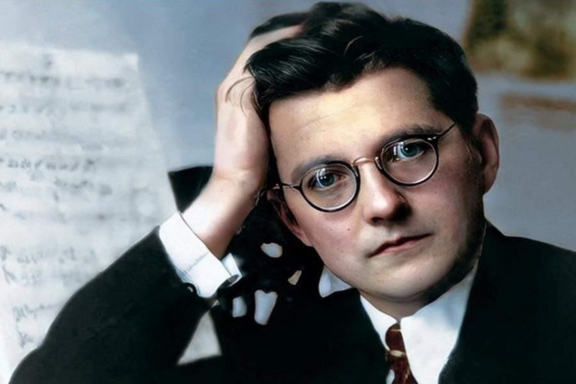 &Fcy;&iecy;&scy;&tcy;&icy;&vcy;&acy;&lcy;&softcy; &Dcy;&mcy;&icy;&tcy;&rcy;&icy;&yacy; &SHcy;&ocy;&scy;&tcy;&acy;&kcy;&ocy;&vcy;&icy;&chcy;&acy;&period; &Vcy;&iecy;&chcy;&iecy;&rcy; &kcy;&acy;&mcy;&iecy;&rcy;&ncy;&ocy;&jcy; &mcy;&ucy;&zcy;&ycy;&kcy;&icy; &Dcy;&period; &SHcy;&ocy;&scy;&tcy;&acy;&kcy;&ocy;&vcy;&icy;&chcy;&acy; &icy; &Acy;&period; &KHcy;&acy;&chcy;&acy;&tcy;&ucy;&rcy;&yacy;&ncy;&acy;