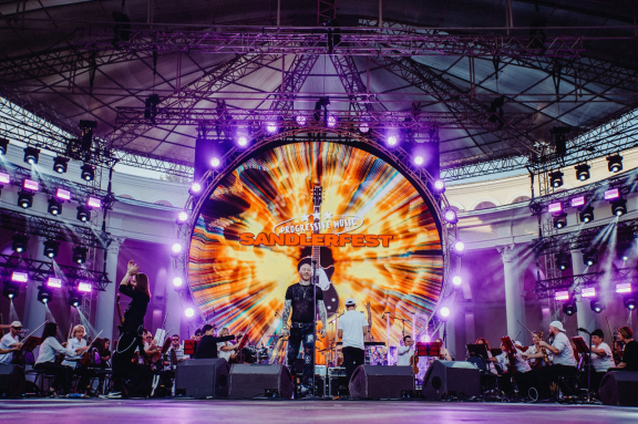 Легендарные хиты Queen & Scorpions. Aeroqueen с симфоническим оркестром