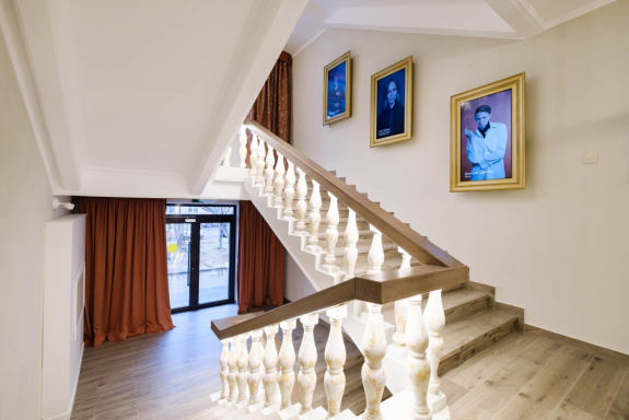 &Gcy;&lcy;&acy;&vcy;&ncy;&ycy;&jcy; &tcy;&iecy;&acy;&tcy;&rcy; &pcy;&rcy;&acy;&vcy;&ocy;&gcy;&ocy; &bcy;&iecy;&rcy;&iecy;&gcy;&acy;