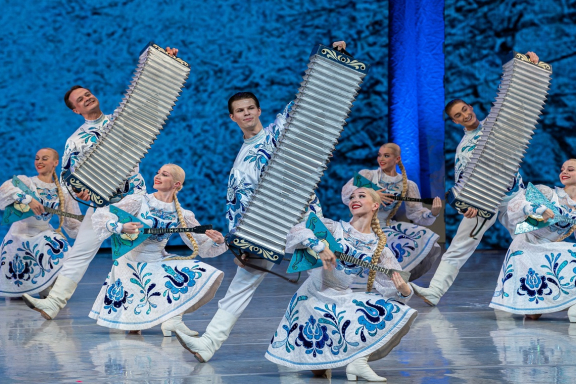 «Ансамблю Годенко 65» Ансамбль танца Сибири имени М.С. Годенко