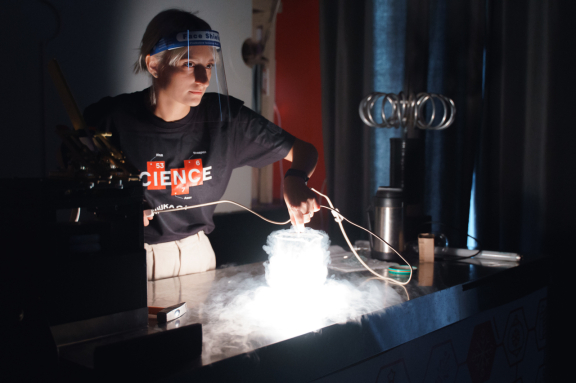 &Ecy;&lcy;&iecy;&kcy;&tcy;&rcy;&ocy;&shcy;&ocy;&ucy; &plus; &mcy;&acy;&scy;&tcy;&iecy;&rcy;-&kcy;&lcy;&acy;&scy;&scy; &laquo;&Ocy;&tcy;&kcy;&rcy;&ycy;&tcy;&kcy;&acy; &scy; &pcy;&ocy;&dcy;&scy;&vcy;&iecy;&tcy;&kcy;&ocy;&jcy;&raquo;