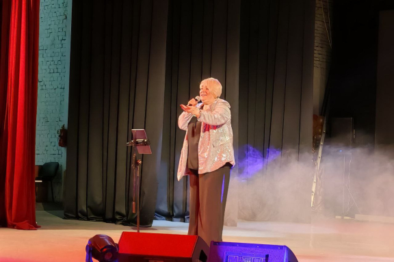 Алена Росс. Черная смородина