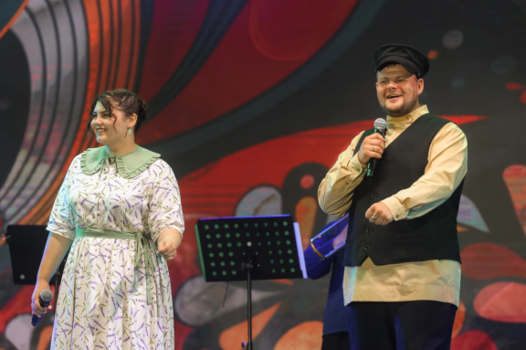 &Kcy;&ocy;&ncy;&tscy;&iecy;&rcy;&tcy;-&pcy;&rcy;&iecy;&zcy;&iecy;&ncy;&tcy;&acy;&tscy;&icy;&yacy; &acy;&ncy;&scy;&acy;&mcy;&bcy;&lcy;&yacy; &laquo;&Kcy;&rcy;&acy;&scy;&ncy;&ycy;&jcy; &YAcy;&rcy;&raquo;&period; &laquo;&Mcy;&ucy;&zcy;&ycy;&kcy;&acy; &rcy;&ocy;&zhcy;&dcy;&acy;&iecy;&tcy;&scy;&yacy; &zcy;&dcy;&iecy;&scy;&softcy;&period;&period;&period;&raquo;