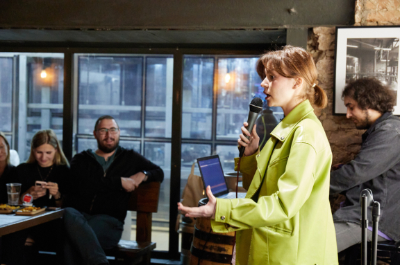 &Ncy;&ocy;&vcy;&ocy;&gcy;&ocy;&dcy;&ncy;&icy;&jcy; &scy;&tcy;&iecy;&ncy;&dcy;&acy;&pcy;