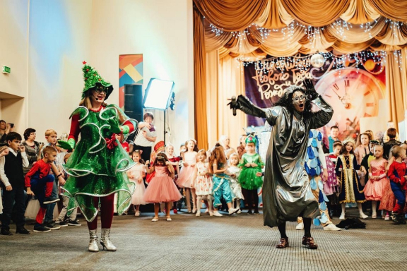 Новогодняя интерактивная программа «Новый год в снежном лесу»