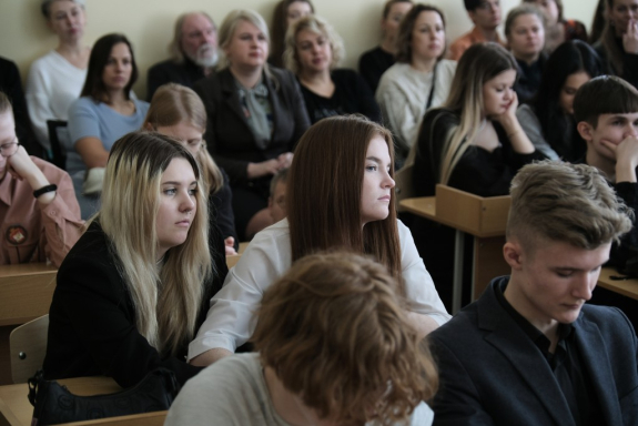 Анна Ахматова. Жизнь и творчество