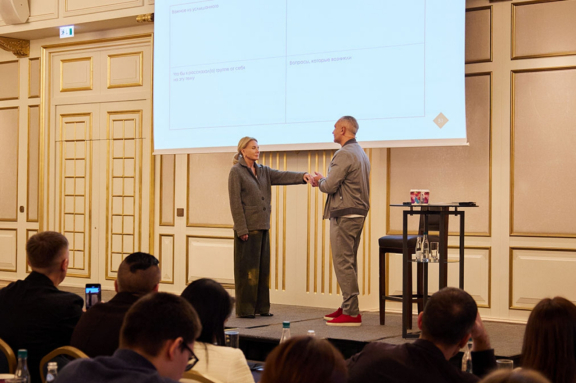 &Acy;&lcy;&iecy;&kcy;&scy;&iecy;&jcy; &Scy;&icy;&tcy;&ncy;&icy;&kcy;&ocy;&vcy;&comma; &zhcy;&icy;&vcy;&acy;&yacy; &lcy;&iecy;&kcy;&tscy;&icy;&yacy; &laquo;&Ecy;&ncy;&iecy;&rcy;&gcy;&icy;&yacy; &zhcy;&iecy;&ncy;&shchcy;&icy;&ncy;&ycy; &vcy; &scy;&ucy;&dcy;&softcy;&bcy;&iecy; &mcy;&ucy;&zhcy;&chcy;&icy;&ncy;&ycy;&raquo;