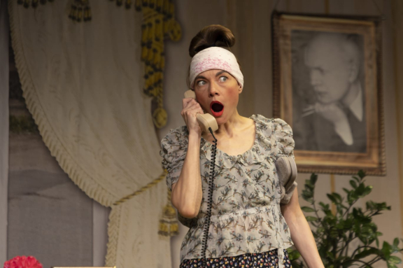 Новогодний спектакль: Раневская - «Одинокая насмешница»