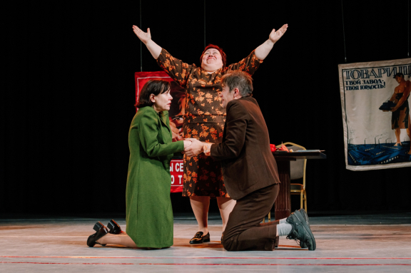 Московская Новогодняя премьера! «Служебный роман» - Любимая всеми история!